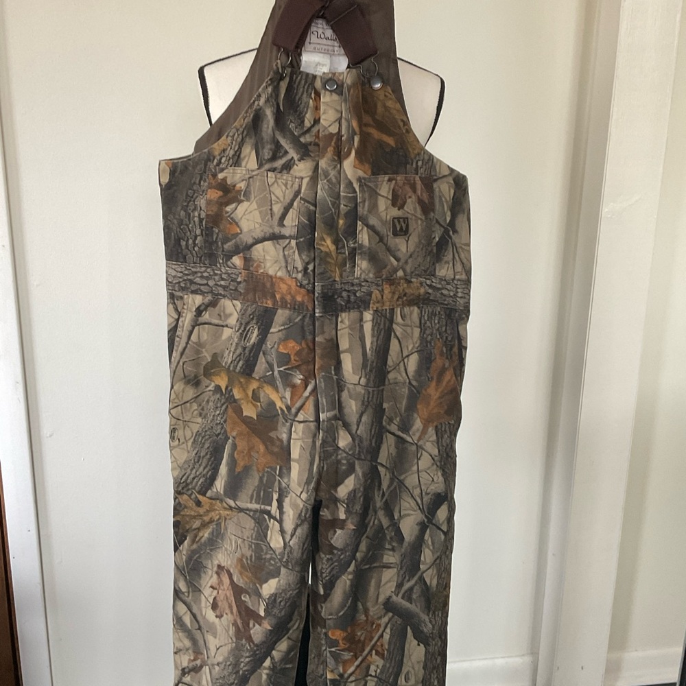Walls Outdoors USA Camo Insulated Bib Coveralls Overalls